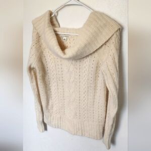 Angora and merino banana Republic cowl neck women's sweater